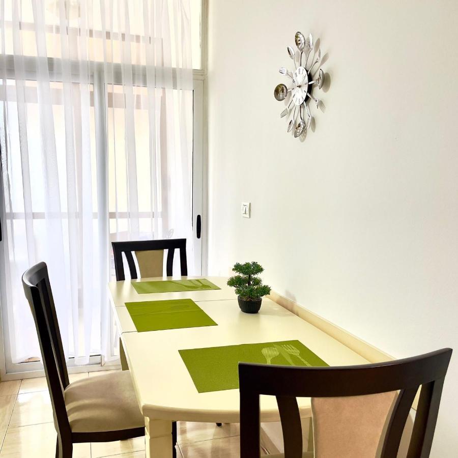 Maris Apartment Tirana Esterno foto
